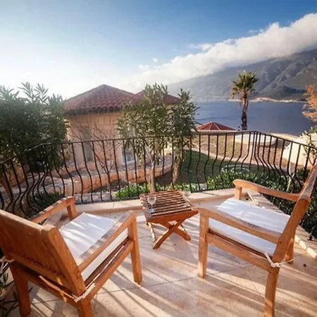 Mekvin Deniz Feneri Lighthouse Otel Kaş