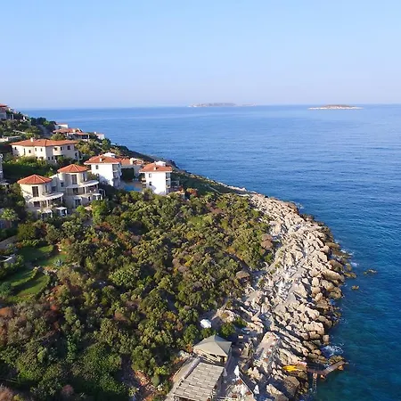 Mekvin Deniz Feneri Lighthouse